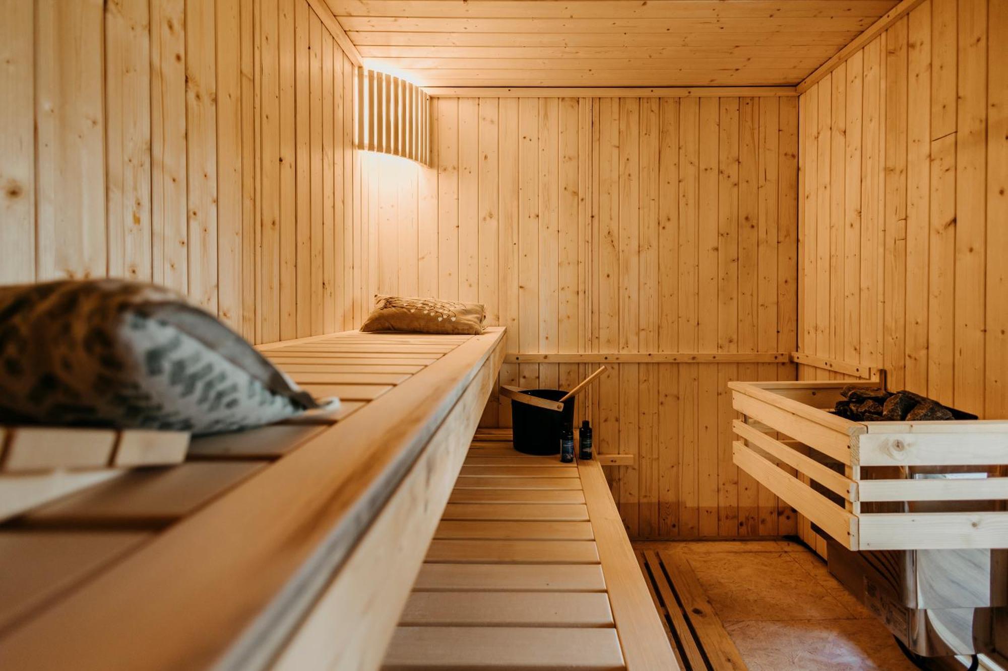 Traumwohnung Mit Sauna, Whirlpool & Wunderschoener Aussicht Plettenberg Exterior photo